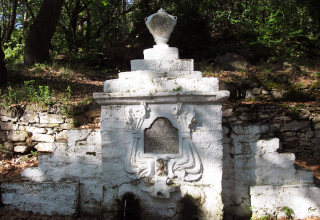 Weißer Brunnen