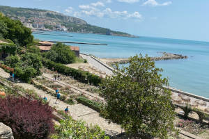 Baltschik - Botanischer Garten Blick auf das Meer