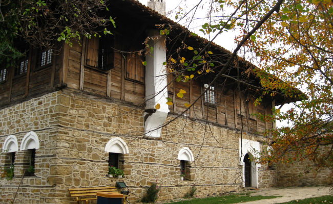 Städtetour Veliko Tarnovo - Das Architektur- und Museumsreservat Arbanassi